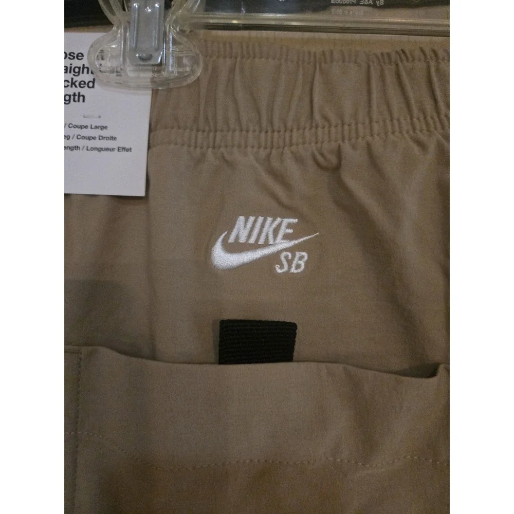 Nike SB Kearny Dri-FIT Cargo Pants XL Beige Loose Fit FV7347-297 NWT